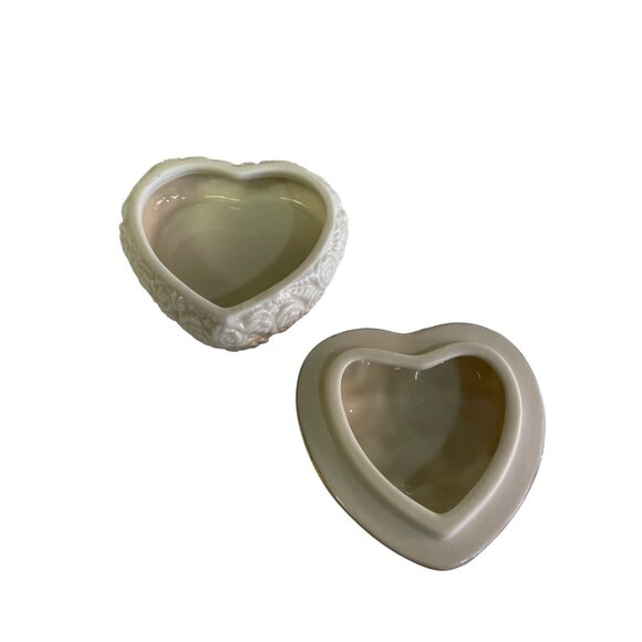 Lenox Rose Heart Trinket Porcelain Box W/ 24K Gold Trim - Picture 9 of 9